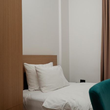 Hotel Tesara Prizren Buitenkant foto